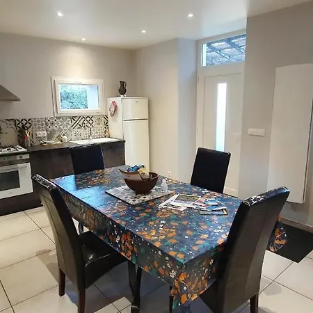 Du Cafe Truchet Holiday home